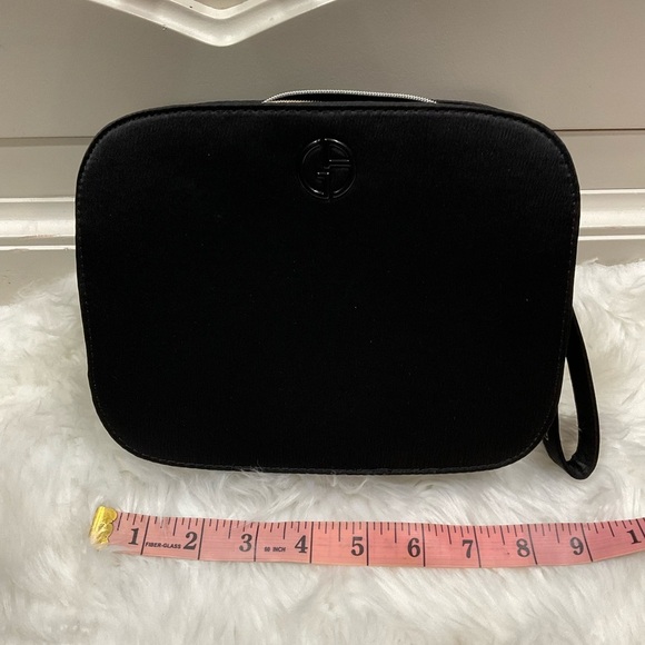 Giorgio Armani Elegant Black Women's Bag - Picture 6 of 9